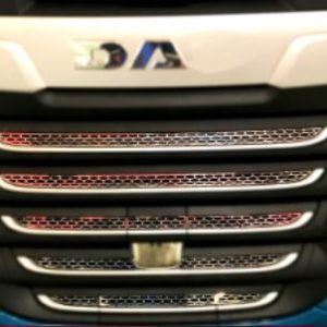 MOLDURA CROMADA CALANDRA DAF (EURO 6)