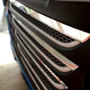 MOLDURA CROMADA CALANDRA DAF (EURO 6)