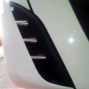 MOLDURA CROMADA AIRE ACONDICIONADO LATERAL CABINA IVECO (HIGHWAY)