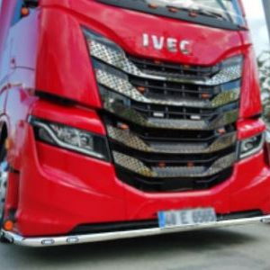 BARRA DE PARACHOQUES CROMADA IVECO (S-WAY)