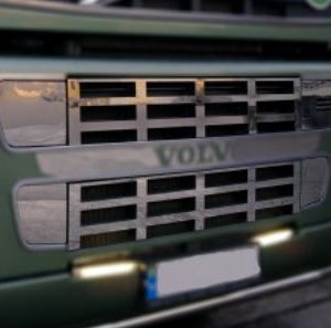 MOLDURA CROMADA PARTE INFERIOR REJILLA VOLVO (FH2)