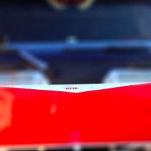 EMBELLECEDOR CROMADO PARTE SUPERIOR REJILLA VOLVO (FH2-FH3)