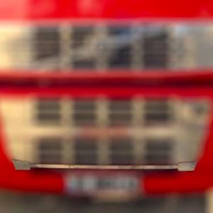 EMBELLECEDOR CROMADO PARTE INFERIOR REJILLA VOLVO (FH2)