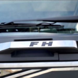 MOLDURA CROMADA ASIDERO CALANDRA VOLVO (FH4/2021)
